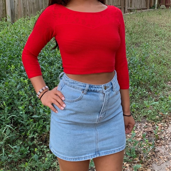 Red Arden B crop top small - Picture 1 of 1